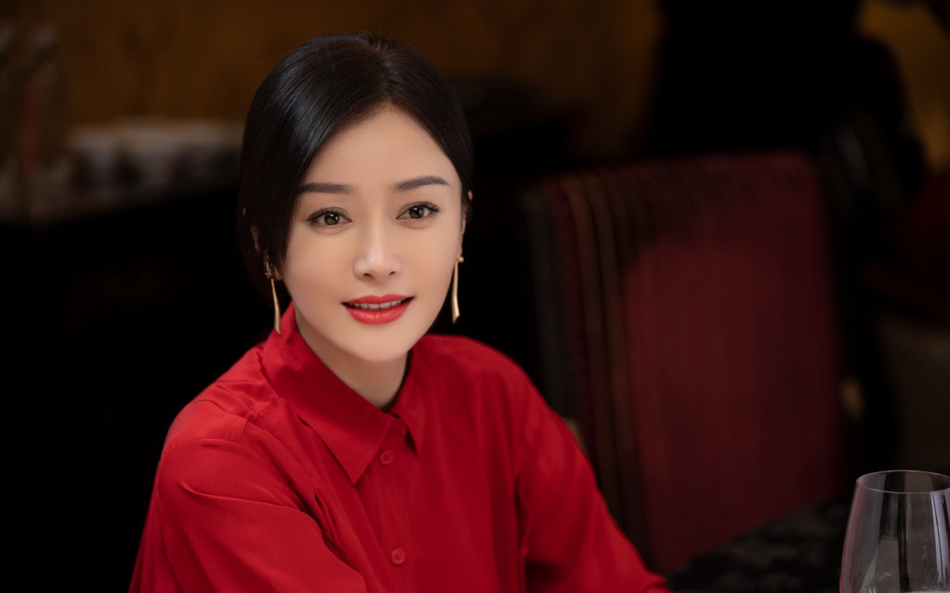 九游娱乐-尼克斯击败勇士，抢七大战中布伦森带伤作战，布克去尼克斯